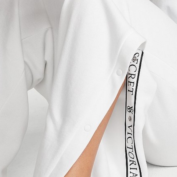 Victoria's Secret wide leg snap pant sz. M NWT white - Picture 7 of 7